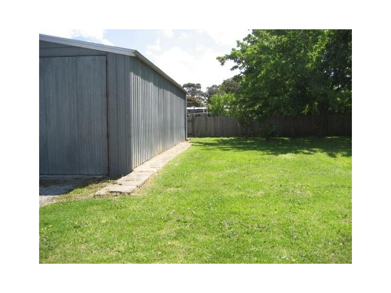 24 King Street, Pakenham VIC 3810