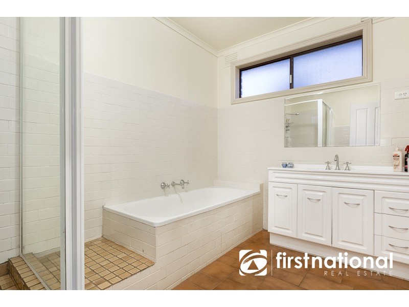 61 Wallace Street, Beaconsfield VIC 3807