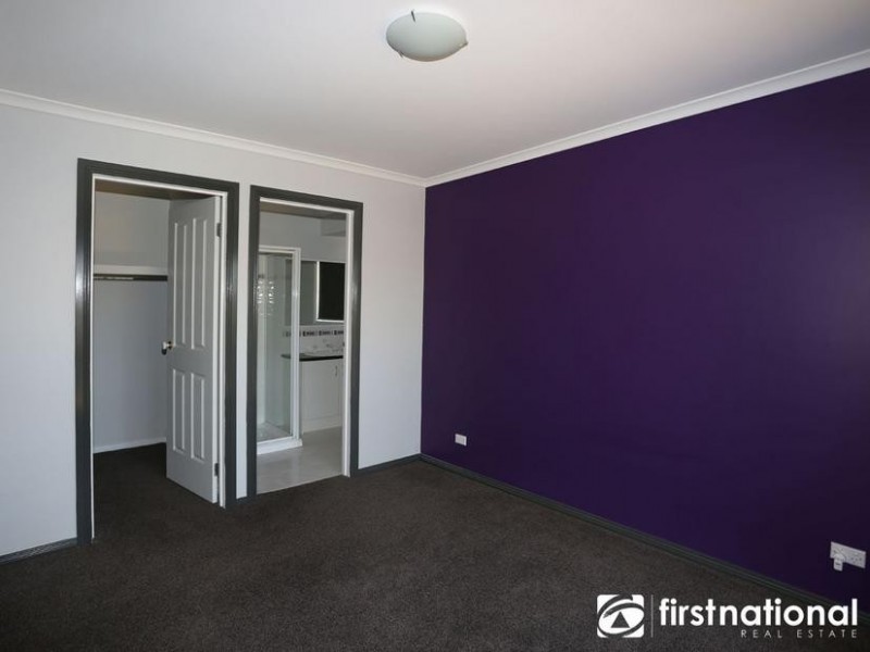 2 Snow Gum Court, Pakenham VIC 3810