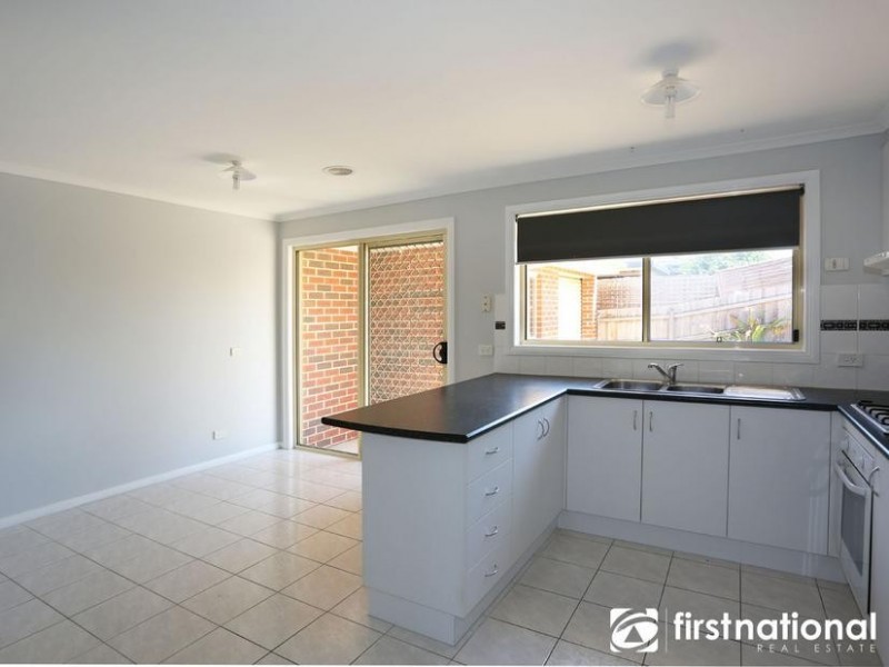 2 Snow Gum Court, Pakenham VIC 3810