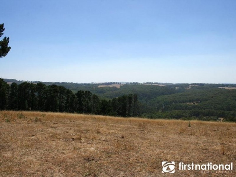 137 Bourkes Creek Road, Pakenham Upper VIC 3810