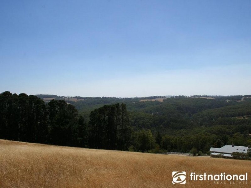 137 Bourkes Creek Road, Pakenham Upper VIC 3810