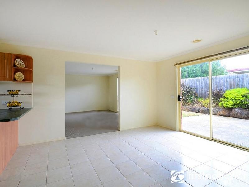 9 Torre Road, Pakenham VIC 3810