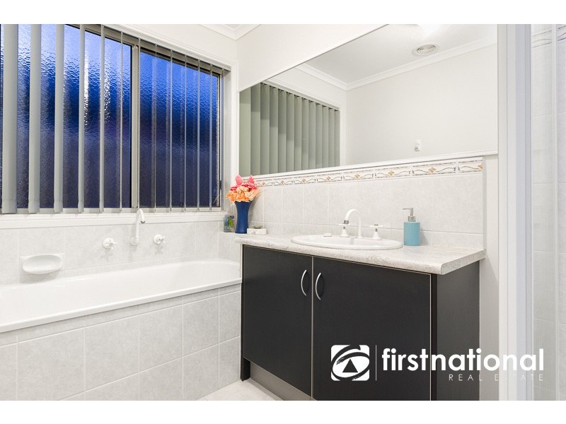 48 Storey Drive, Pakenham VIC 3810