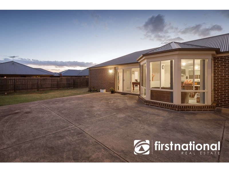 48 Storey Drive, Pakenham VIC 3810