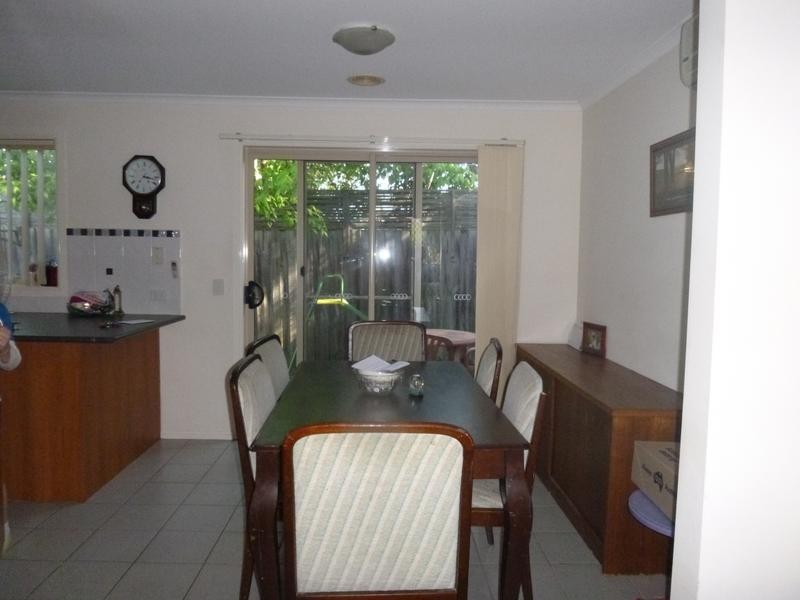 3/4 Jamieson Crt, Pakenham VIC 3810