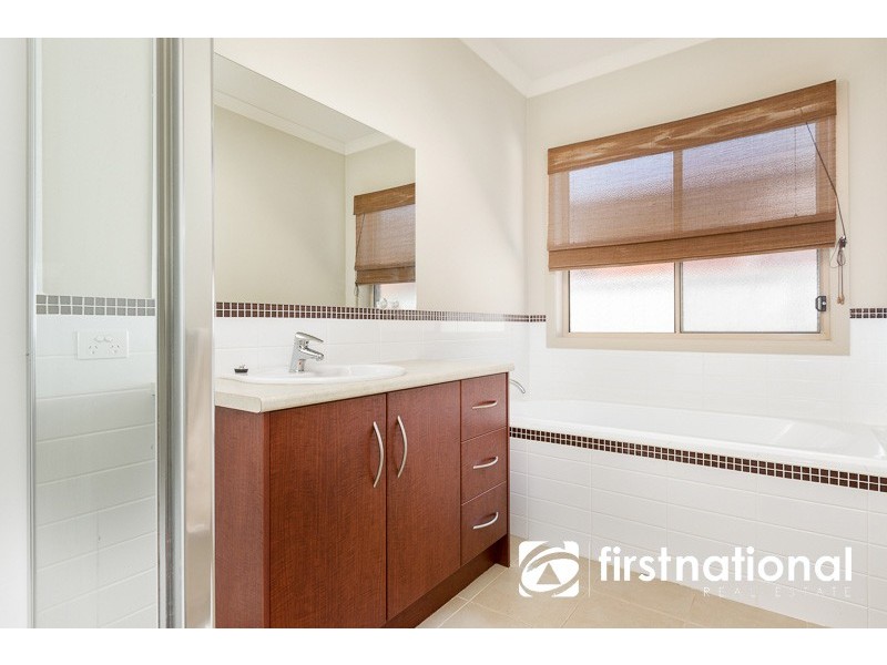 28 Murchison Link, Pakenham VIC 3810