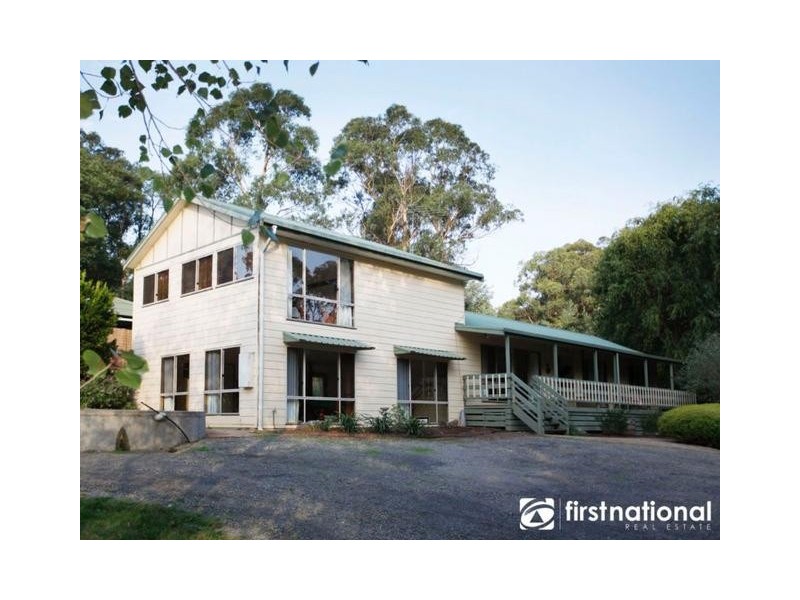 990 Pakenham Rd, Pakenham Upper VIC 3810