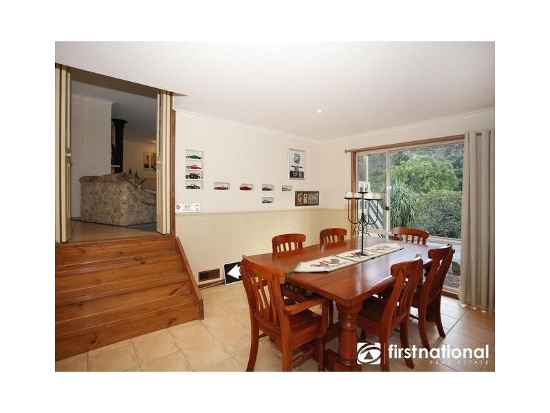 990 Pakenham Rd, Pakenham Upper VIC 3810