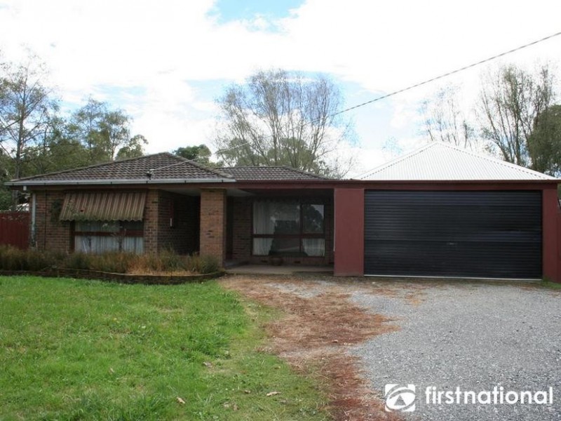 28 Home Road, Nar Nar Goon VIC 3812