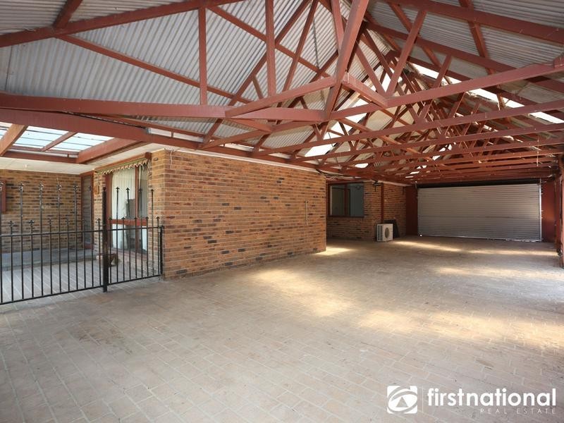 28 Home Road, Nar Nar Goon VIC 3812