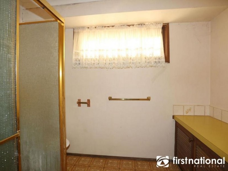 28 Home Road, Nar Nar Goon VIC 3812