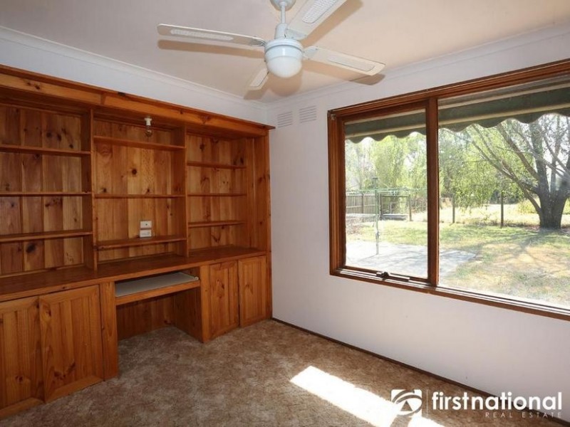 28 Home Road, Nar Nar Goon VIC 3812