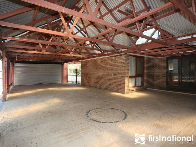 28 Home Road, Nar Nar Goon VIC 3812