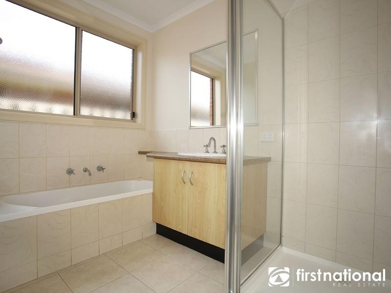 9 Wisteria Court, Pakenham VIC 3810