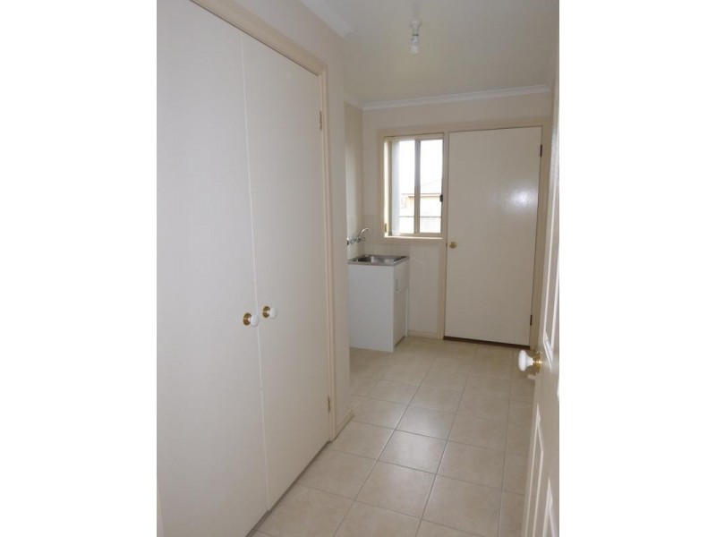 9 Wisteria Court, Pakenham VIC 3810