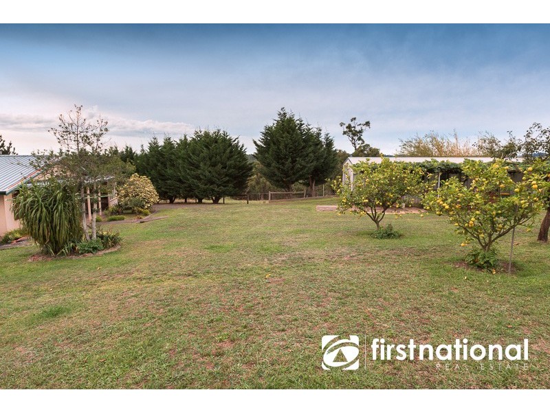 340 Huxtable Road, Pakenham Upper VIC 3810