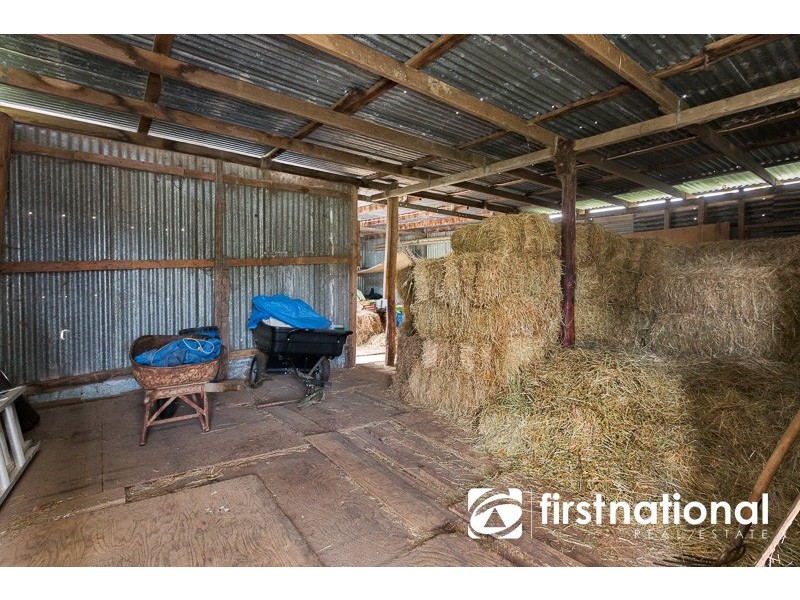 340 Huxtable Road, Pakenham Upper VIC 3810