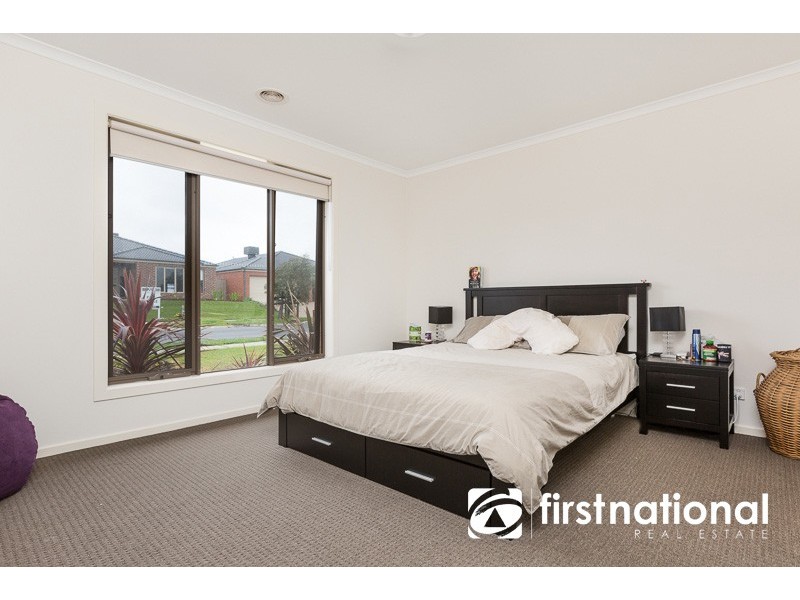 10 Keating Street, Pakenham VIC 3810