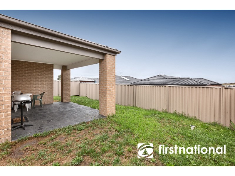 10 Keating Street, Pakenham VIC 3810