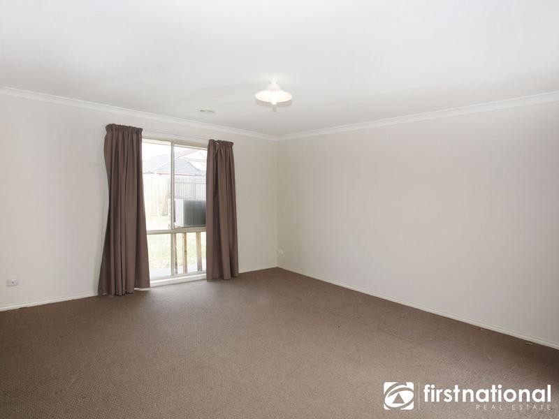 45 Belvedere Drive, Pakenham VIC 3810