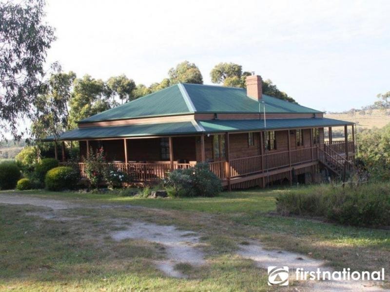 265 Sanders Road, Garfield North VIC 3814
