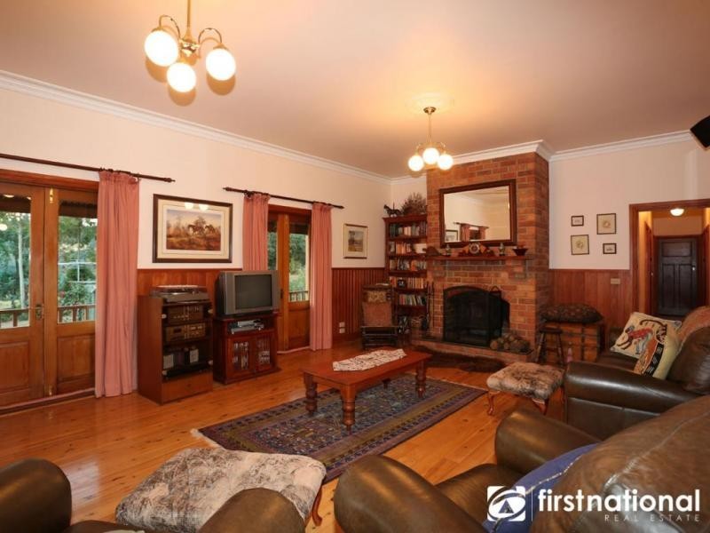 265 Sanders Road, Garfield North VIC 3814