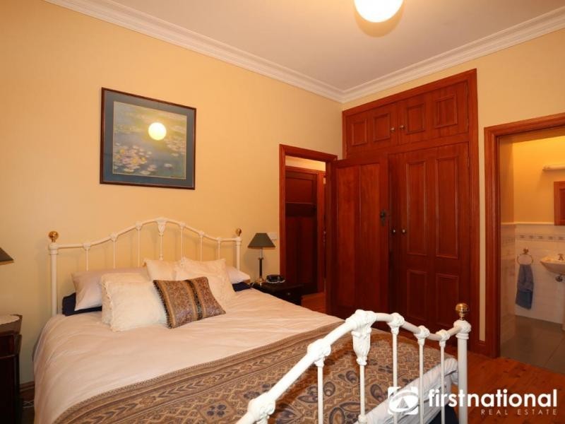 265 Sanders Road, Garfield North VIC 3814