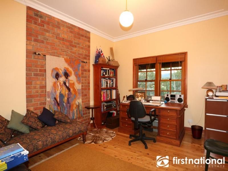 265 Sanders Road, Garfield North VIC 3814