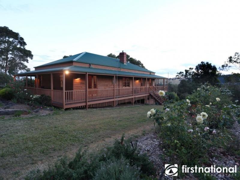 265 Sanders Road, Garfield North VIC 3814