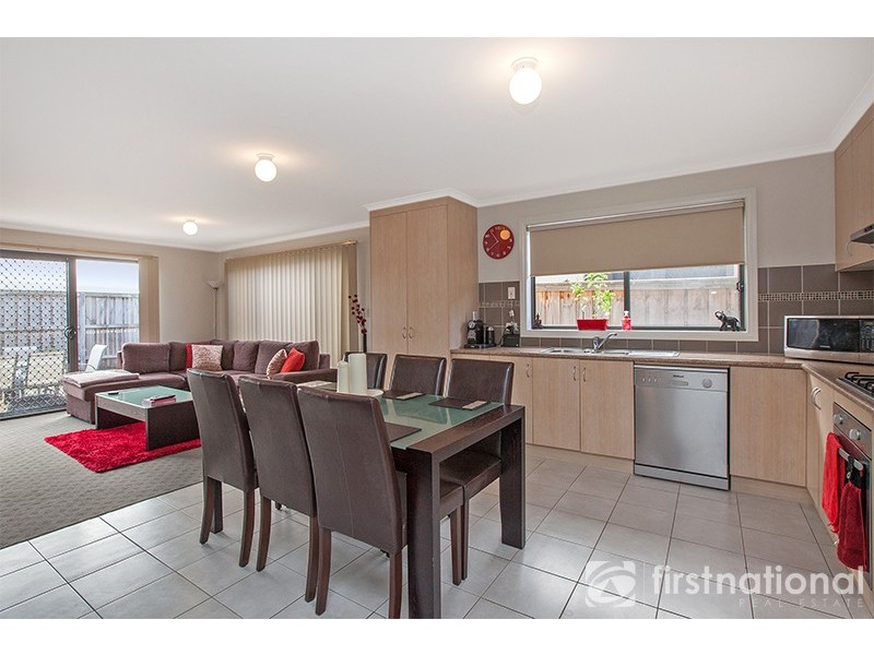 17/31 Syme Road, Pakenham VIC 3810