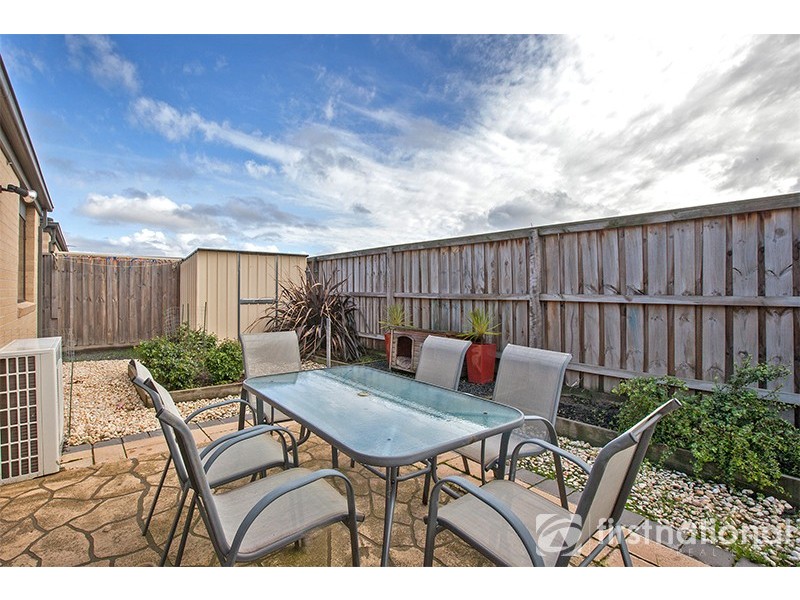 17/31 Syme Road, Pakenham VIC 3810