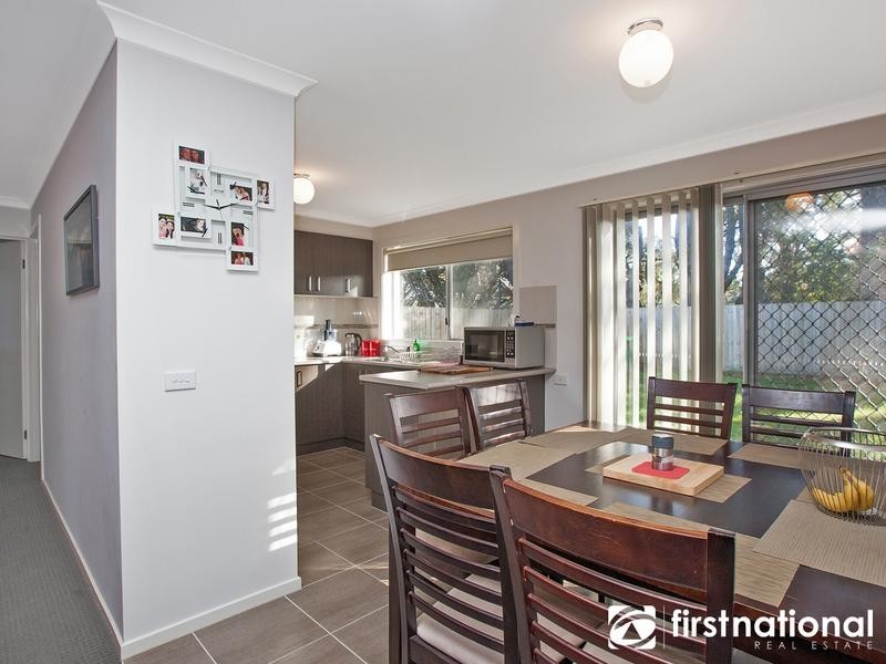 10/7 Melissa Way, Pakenham VIC 3810