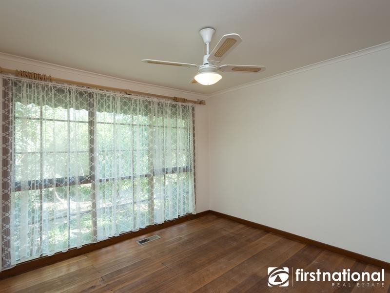 4 Atkins Road, Pakenham VIC 3810