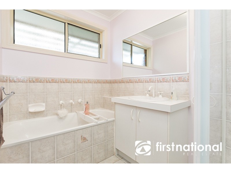 80 McGregor Road, Pakenham VIC 3810