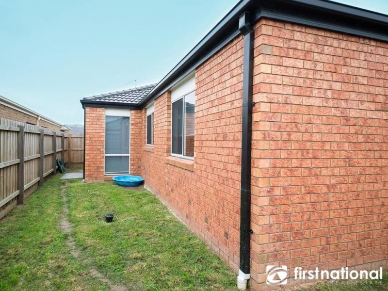 5 Greta Court, Pakenham VIC 3810
