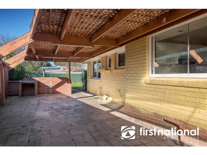 39 Kingston Avenue, Pakenham VIC 3810