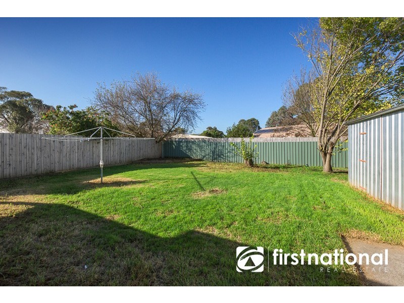 39 Kingston Avenue, Pakenham VIC 3810