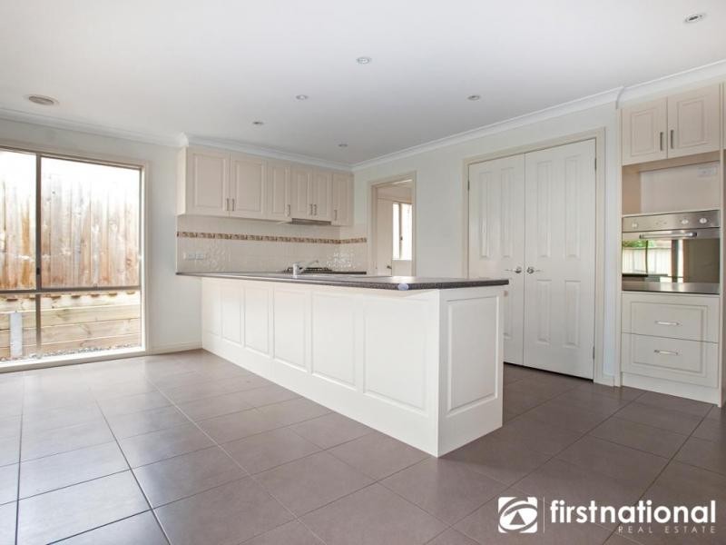 2/12 A’Beckett Road, Bunyip VIC 3815