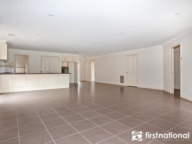 2/12 A’Beckett Road, Bunyip VIC 3815