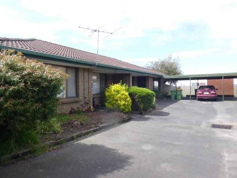 5/2-4 Charles Street, Pakenham VIC 3810