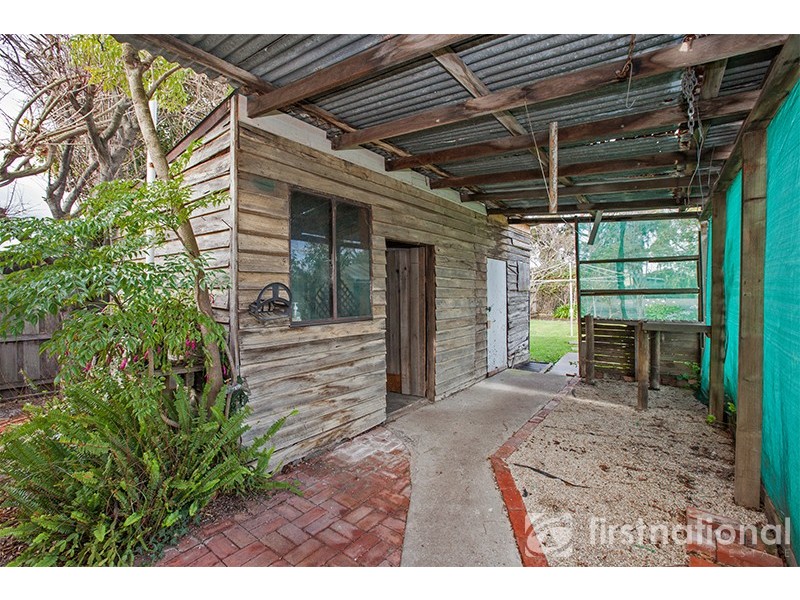 81 Henry Street, Pakenham VIC 3810