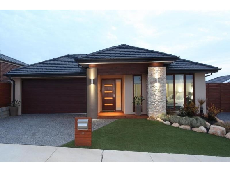 37 Harrison Way, Pakenham VIC 3810