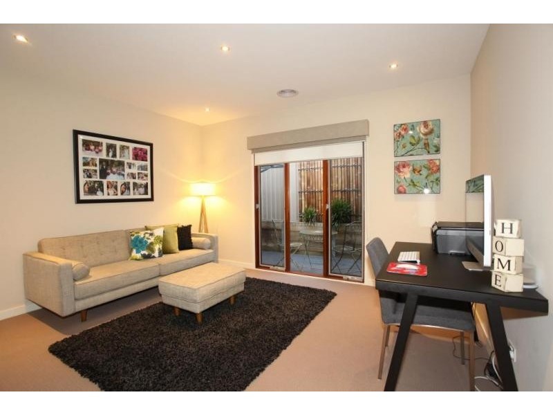 37 Harrison Way, Pakenham VIC 3810