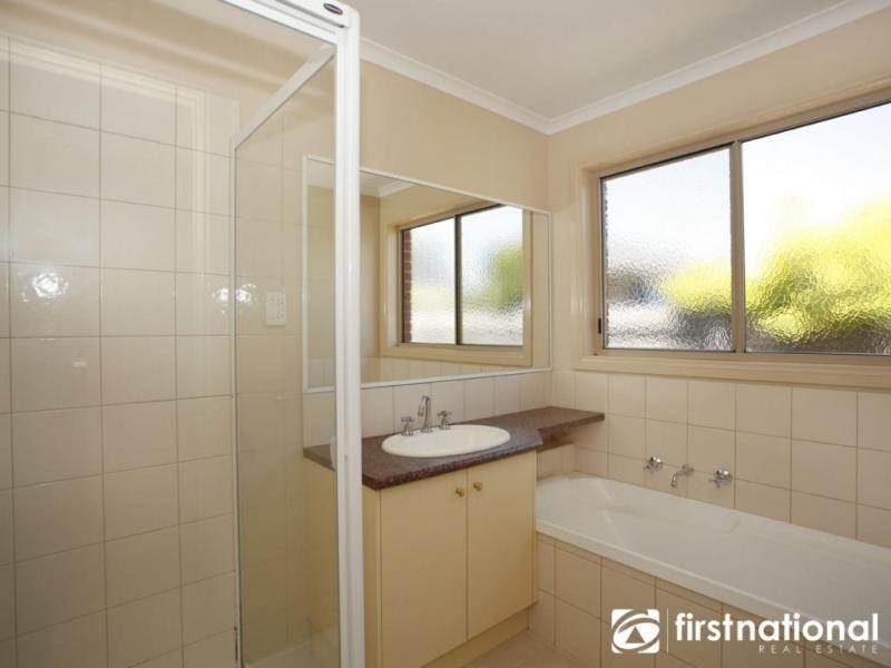 19 Park Boulevard, Pakenham VIC 3810