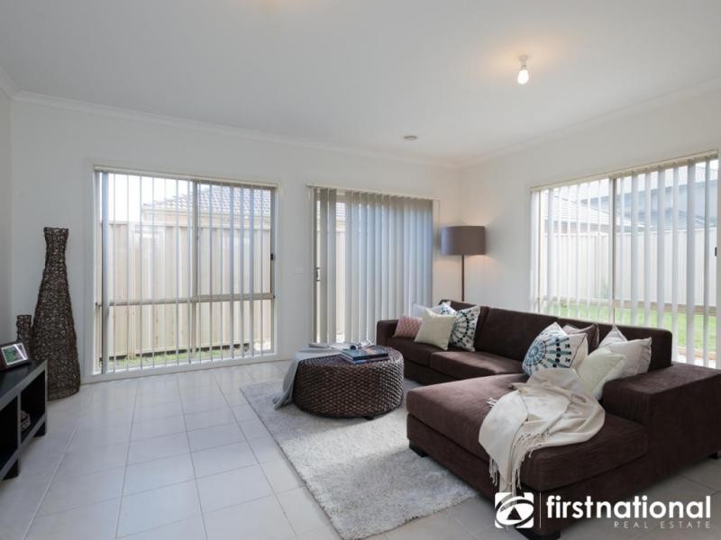 3 Audley Circuit, Pakenham VIC 3810