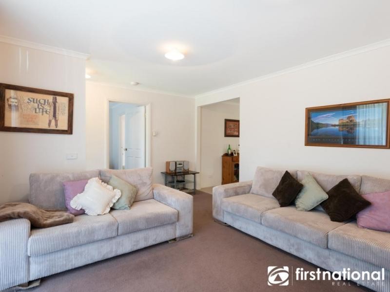 5 Swamp Gum Close, Pakenham VIC 3810