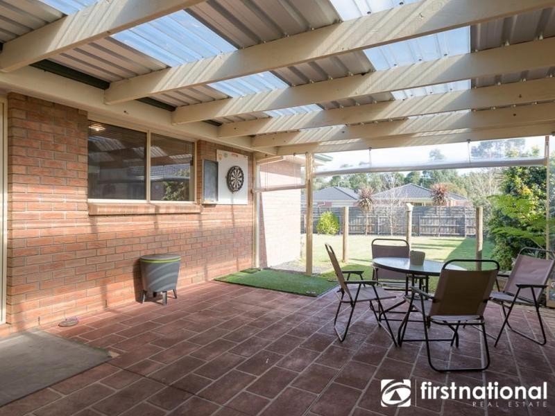 5 Swamp Gum Close, Pakenham VIC 3810