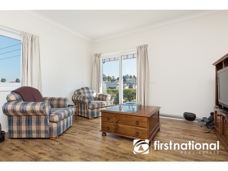 17 Windermere Boulevard, Pakenham VIC 3810