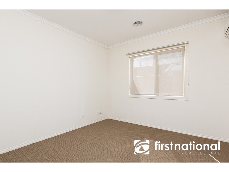 24 Verdant Avenue, Officer VIC 3809